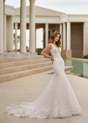 Plunging Neck Ivory Lace Tulle Romantic Mermaid Wedding Dress
